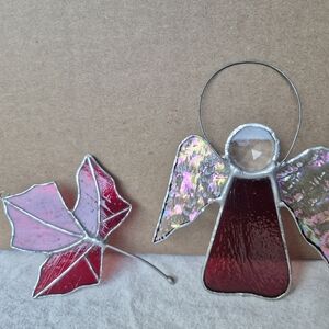Stained Glass Angel  Canada Maple Leaf Ornament Set Red  Pink Christams Decor